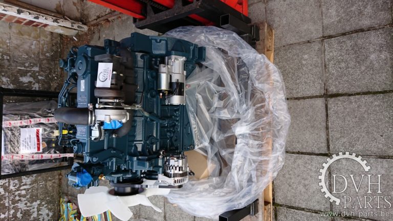 ENGINE KUBOTA V3300 T NEUF 1