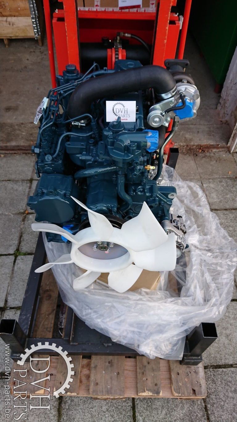 ENGINE KUBOTA V3300 T NEUF 3